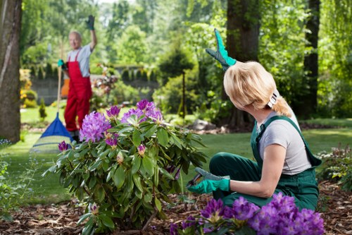 Secure online payment login for gardening services in St Johns Wood